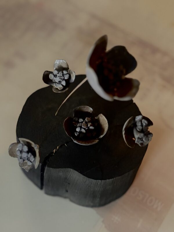 Bloom 5 - Image 2